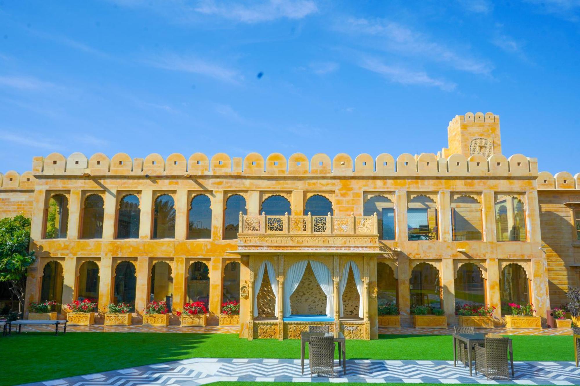 Fort Rajwada,Jaisalmer Buitenkant foto